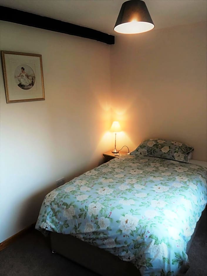 Three Ways Farmhouse B&B