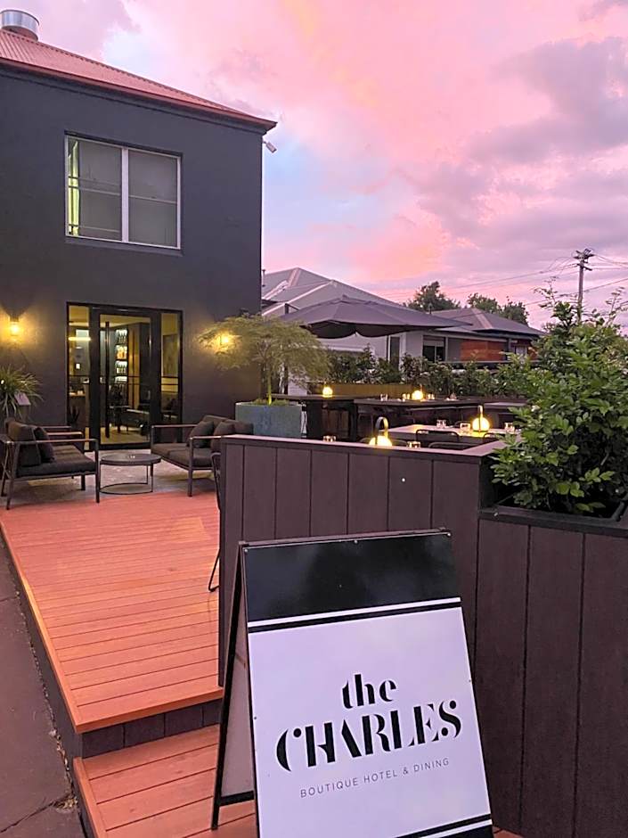 Charles Sturt Suites & Apartments