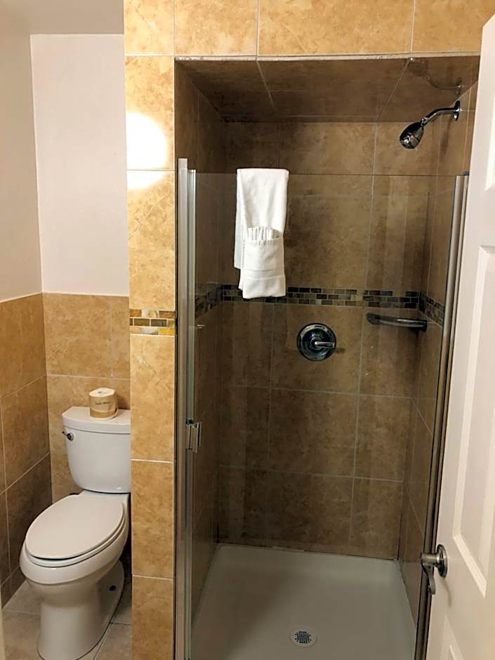 Lombard Plaza Motel