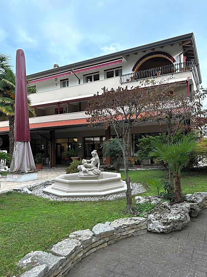 Hotel Rey's