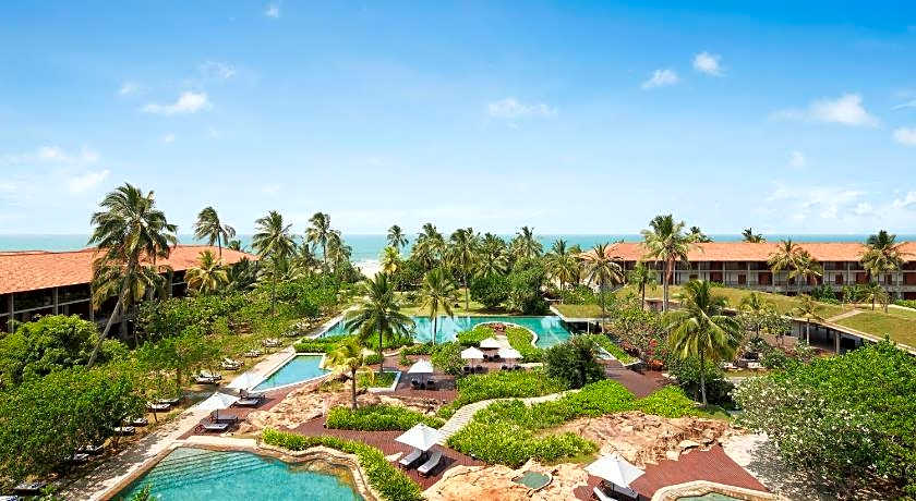 Cinnamon Bentota Beach