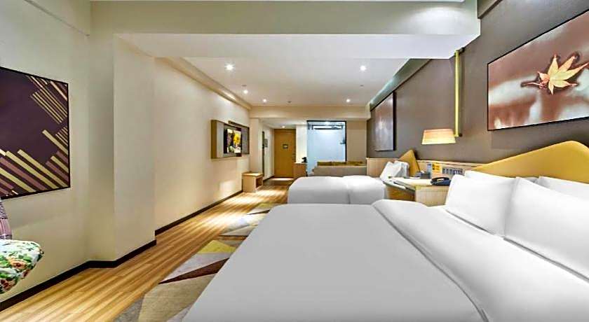 IU Hotel Baoding Yuhua East Road Passenger Center