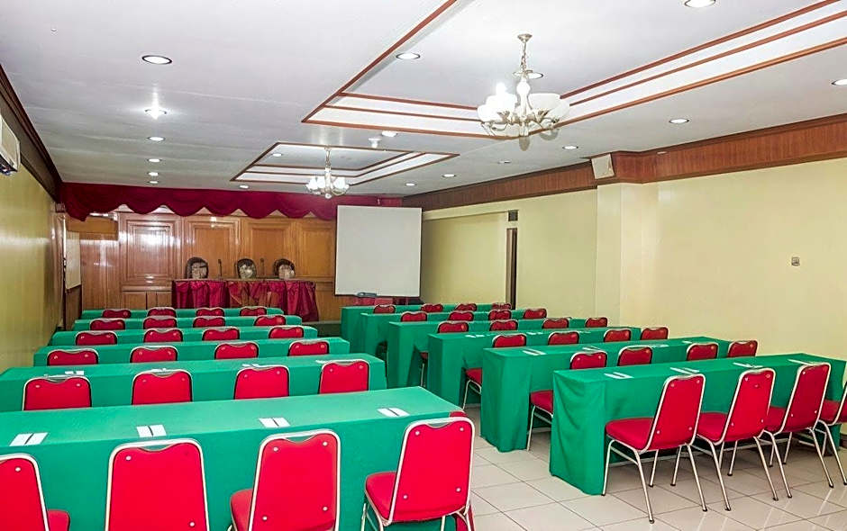 Sahid Kawanua Hotel