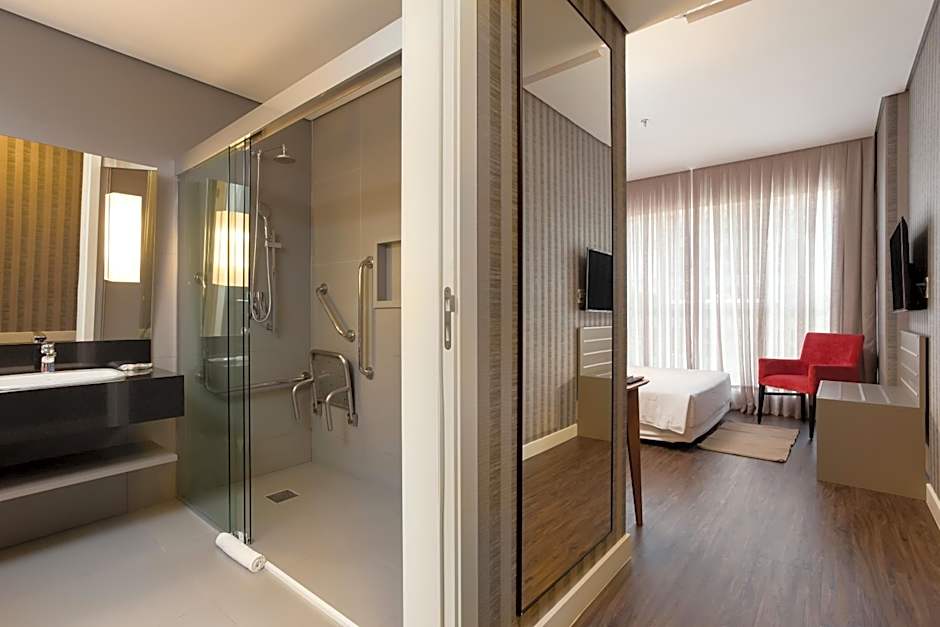 Hilton Garden Inn Praia Brava