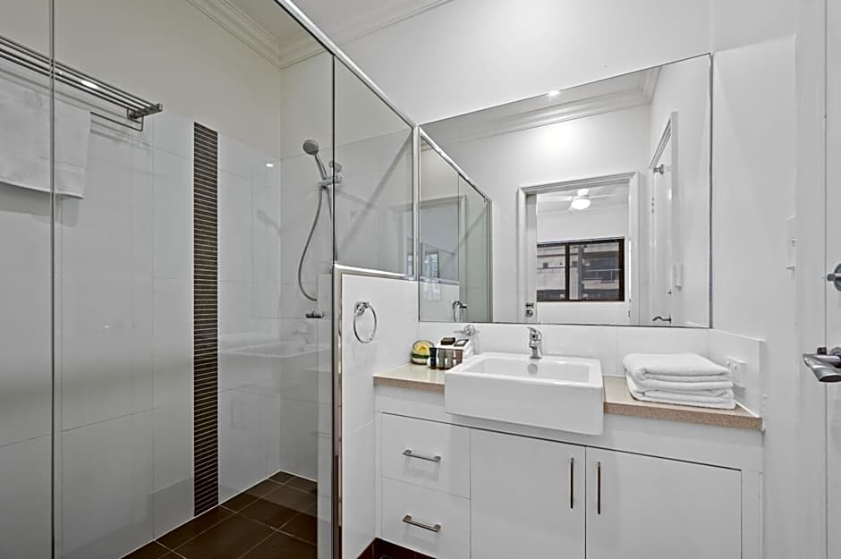 Dolphin Quay Apartments