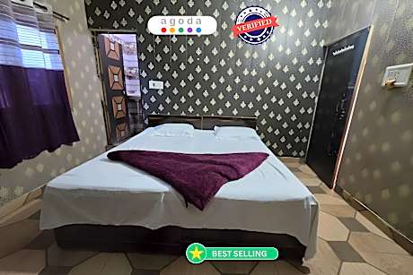 Goroomgo Anand Guest House Mathura