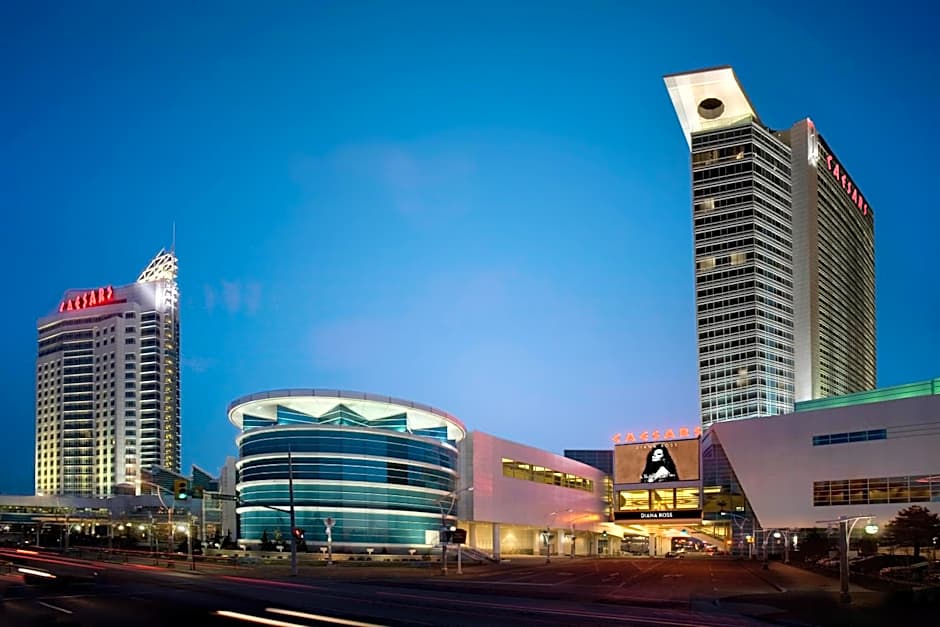 Caesars Windsor - A Caesars Rewards Destination