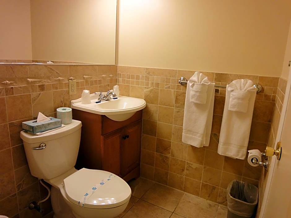 Hyannis Travel Inn