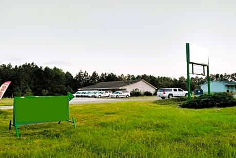 OYO Hotel McIntyre GA, US 441