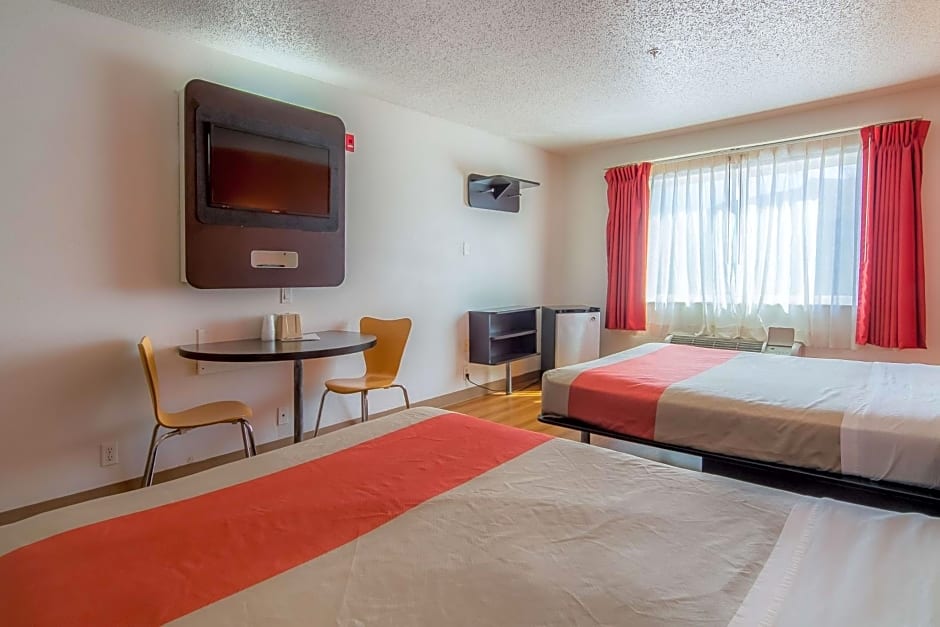 Motel 6 Dallas - North