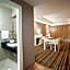 La Vie En Rose Hotel