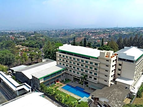 Novena Hotel Bandung