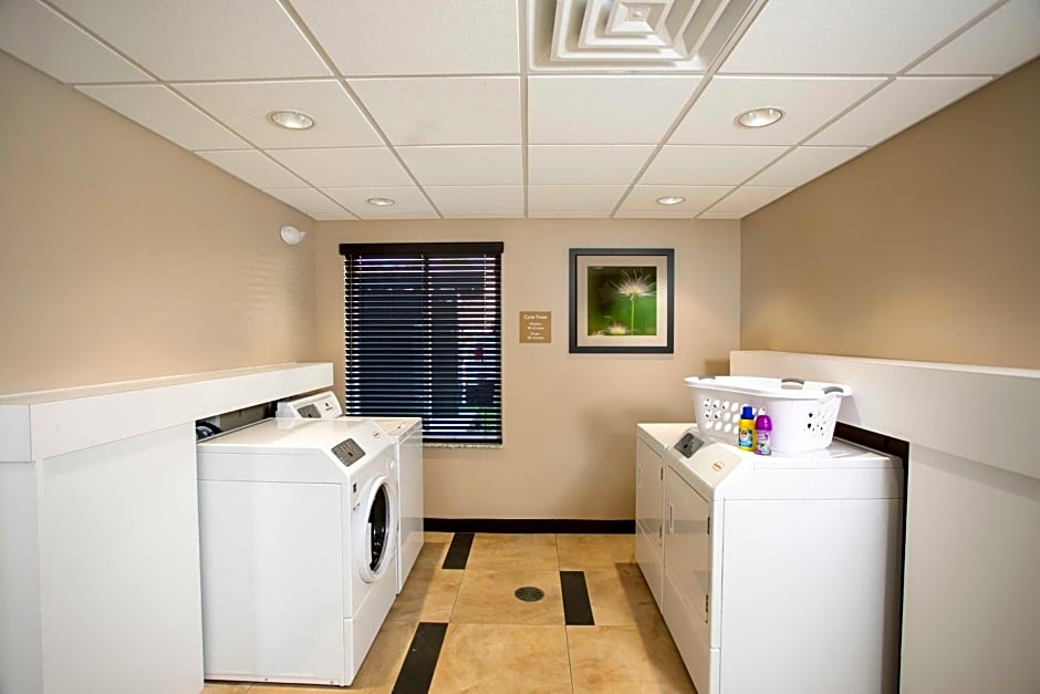 CANDLEWOOD SUITES - JACKSONVILLE - MAYPORT By IHG
