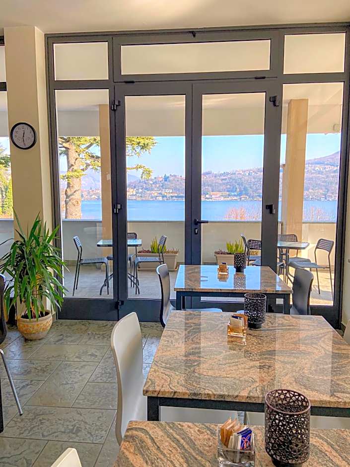 Hotel Chalet del Lago