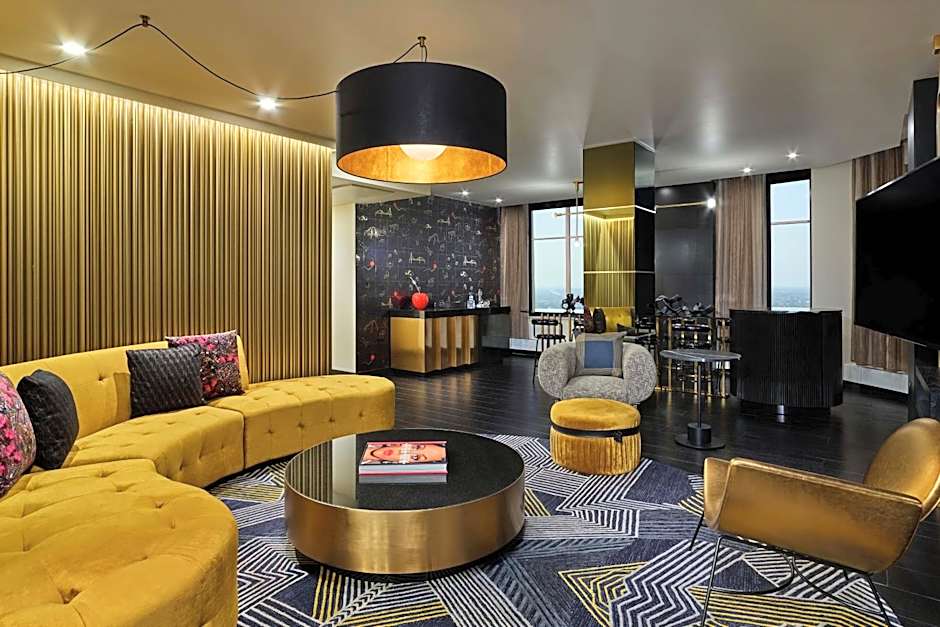 W Hotel Minneapolis The Foshay
