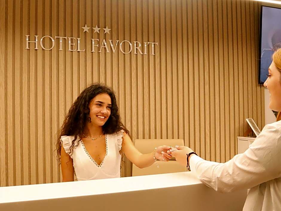 Hotel Favorit