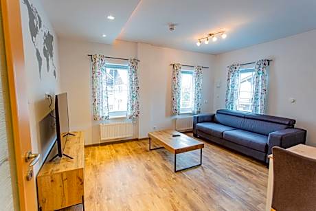 Apartment with Balcony and Kitchen