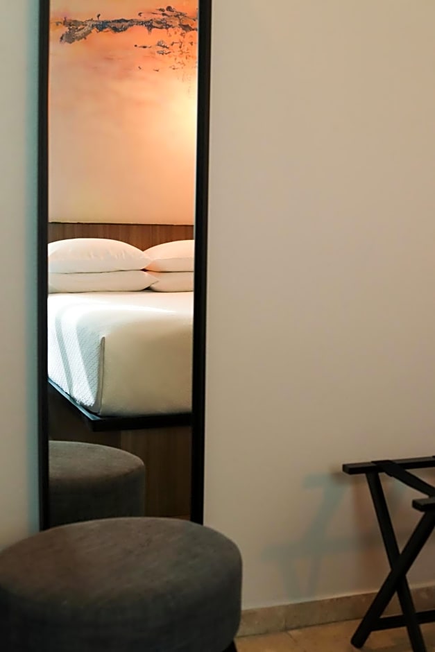 The Tryst Beachfront Hotel