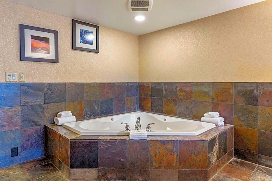 Comfort Inn & Suites Lincoln City