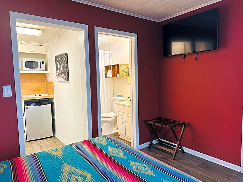 Hotel Kitsmiller on Main