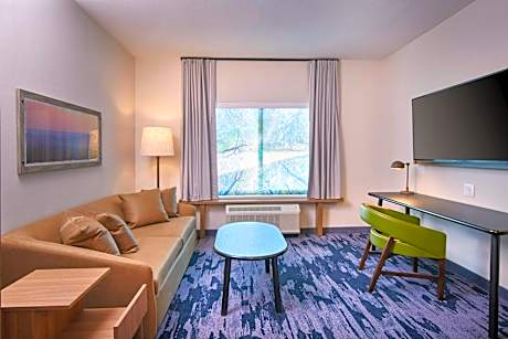 Suite, 2 Queen, Sofa bed