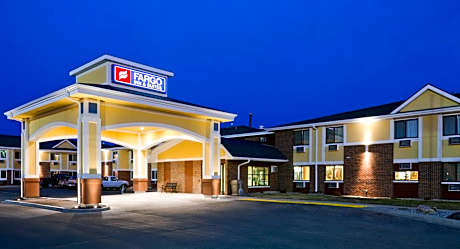 Fargo Inn and Suites