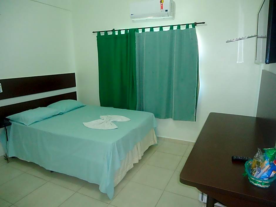 1 Double Bed or 2 Beds — 9 fotoğraftan 1. fotoğraf