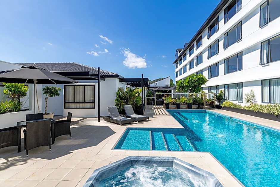 Plymouth International