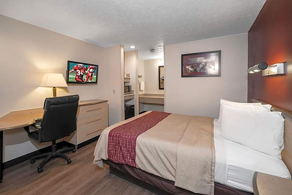 Red Roof Inn Indianapolis - Greenwood