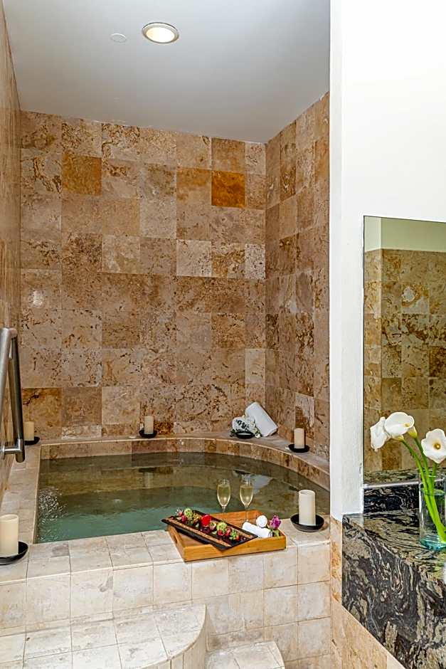 Krystal Grand Puerto Vallarta - All Inclusive