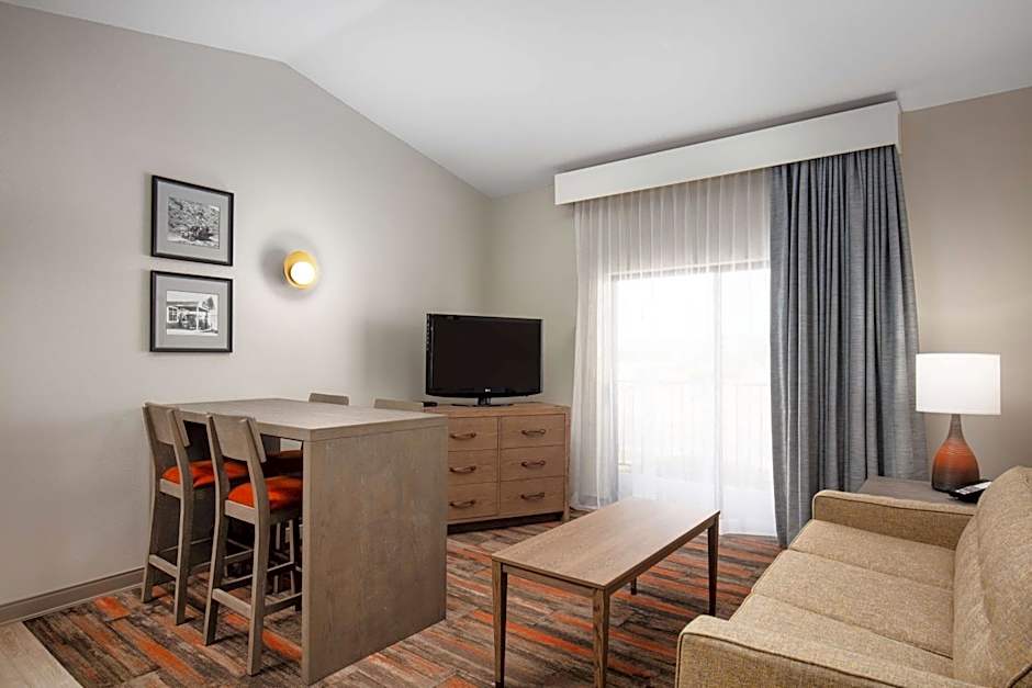 Best Western Plus King's Inn & Suites