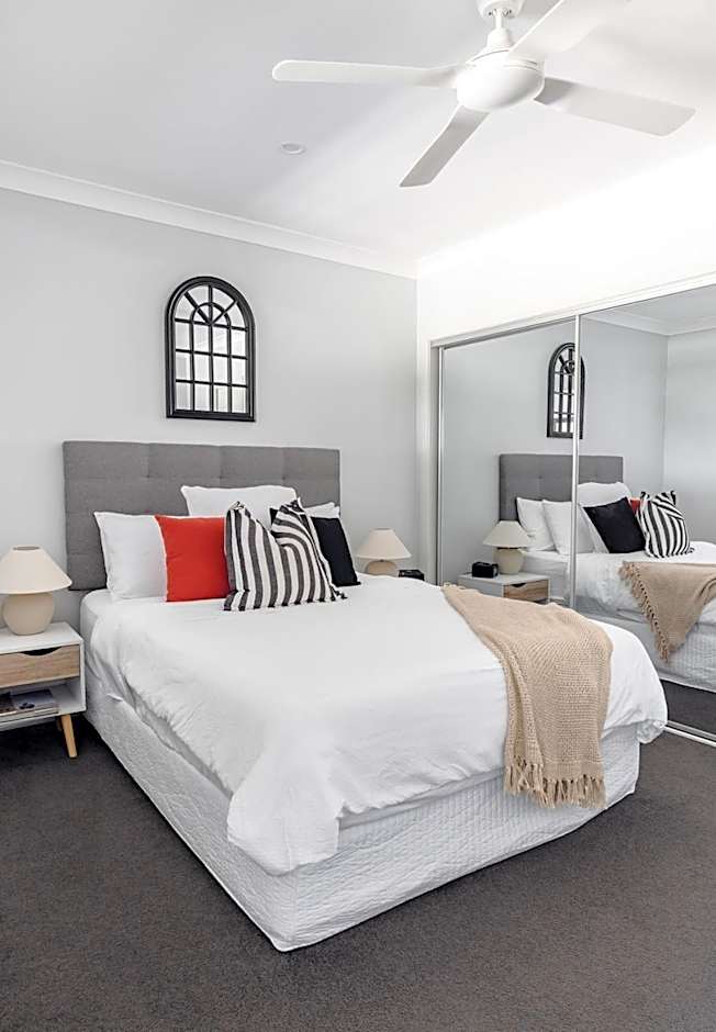Mala Retreat, Shiraz Suite 5 Star Immaculate and Comfortable