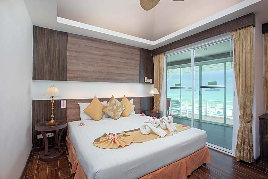 Photo 1 of 6 of Executive Suite