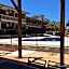 Hawks Nest Motel