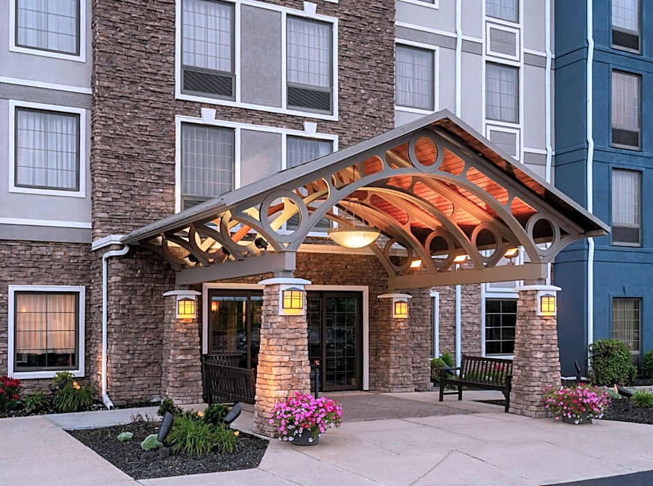 Staybridge Suites Indianapolis-Airport By IHG