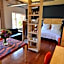 Bed & Breakfast in Hatfield