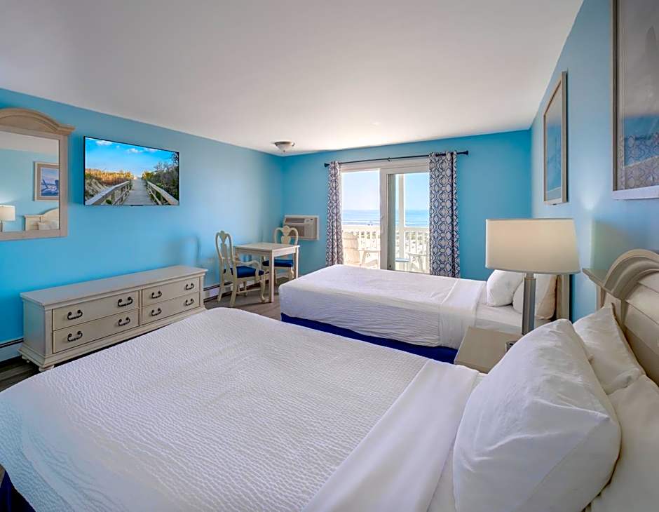 Drifting Sands Oceanfront Hotel