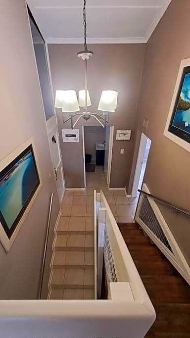 The Wooden Anchor spacious and modern