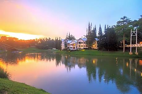 Brookside Valley Resort