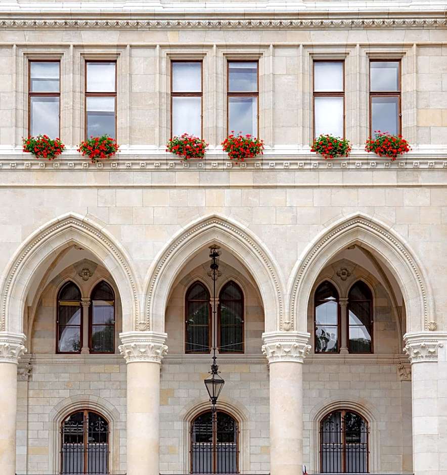 Miiro Palais Rudolf NEW OPENING	