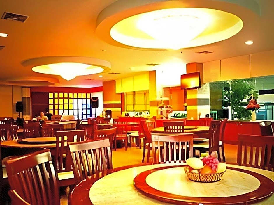 Satit Grand View Hotel