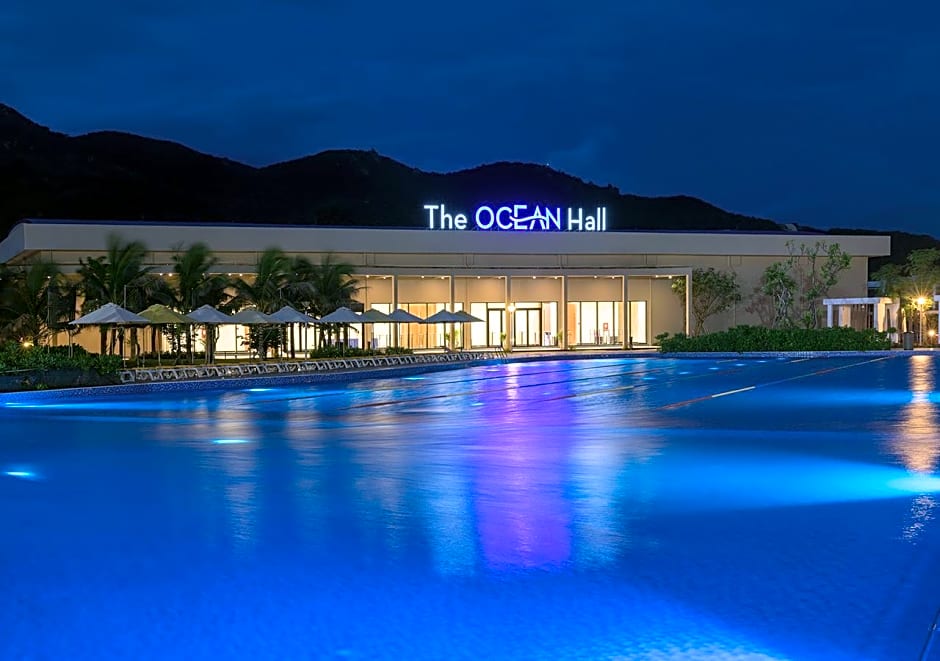 Oceanami Villas & Beach Club - by Thang Long Group