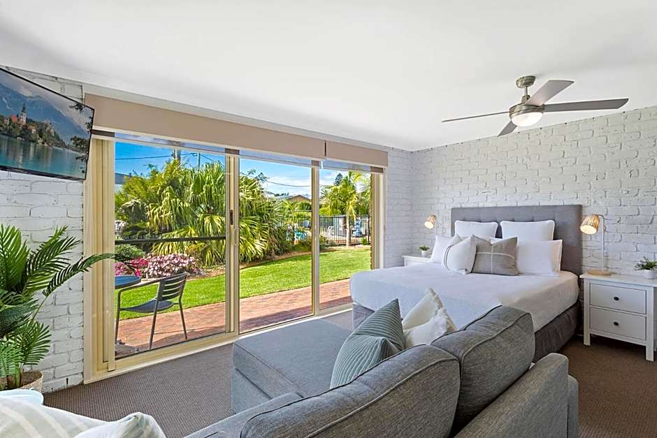 The Retreat Lakeside Merimbula