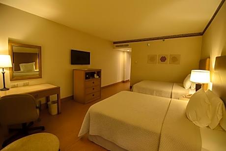 Double Room with Two Double Beds - Non-Smoking