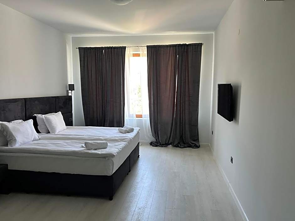 Continental Apartments