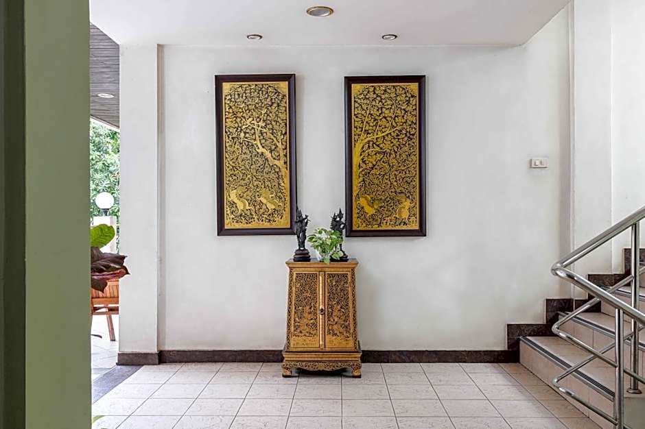 Charlie House Pinklao