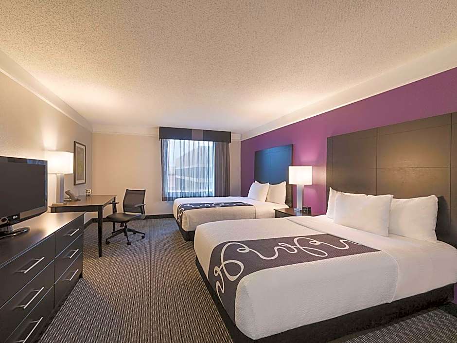 La Quinta Inn & Suites by Wyndham Austin Round Rock