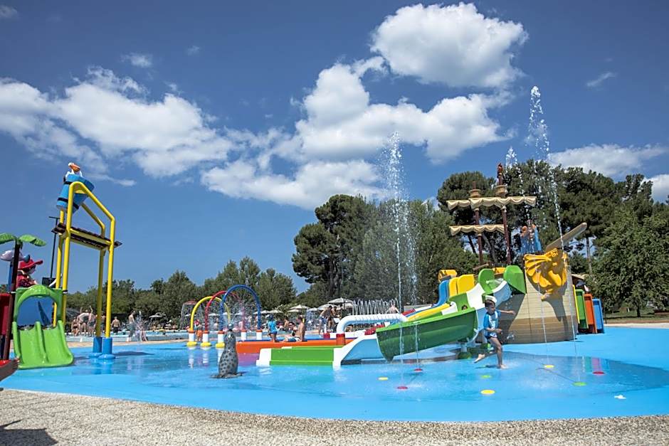 Mobile Homes Bi Village - Adriatic Kampovi