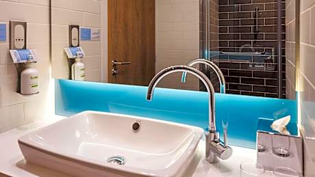 Standard Room with Free Breakfast