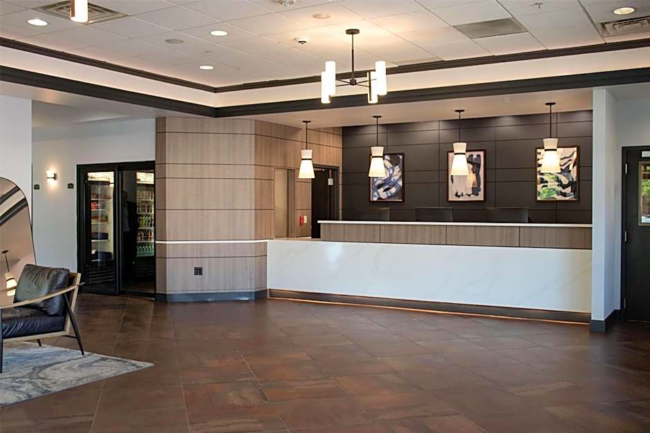 Wyndham Bloomington - Mall of America